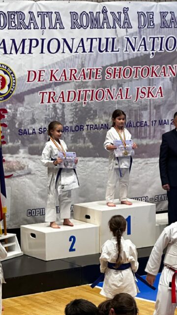 Concurs de karate Shotokan JSKA la Râmnicu Vâlcea