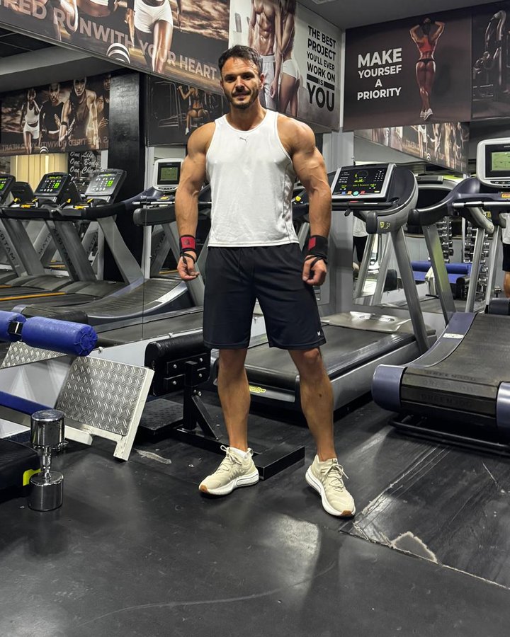 Huțanu Marian, instructor și recepție Sport Center Suceava