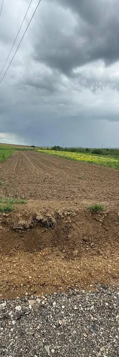 Teren Burdujeni de vanzare