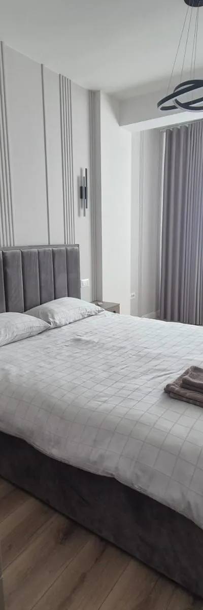 Apartament  3 camere Burdujeni de vanzare