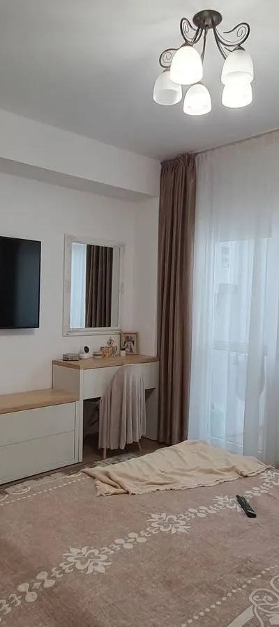 Apartament 3 camere Burdujeni de vanzare