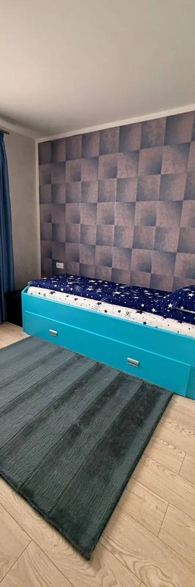 Apartament 5 camere George Enescu de vanzare