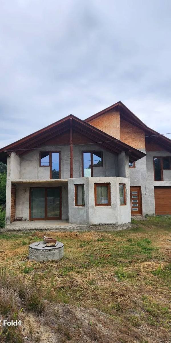 Casa Zamostea de vanzare