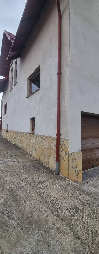 Casa Scheia de vanzare